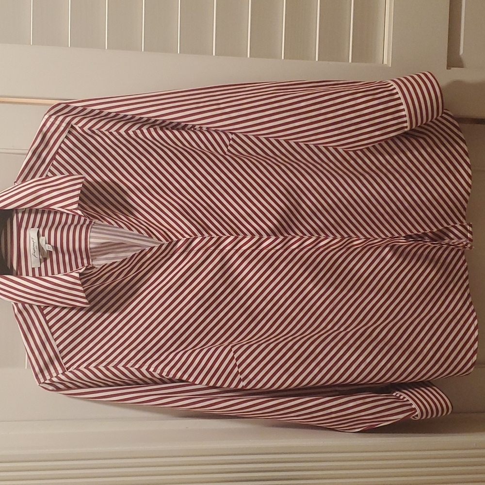 Foxcroft No iron blouse excellent condition. Worn once